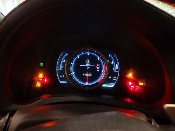 2016 LEXUS IS 300 — ODOM