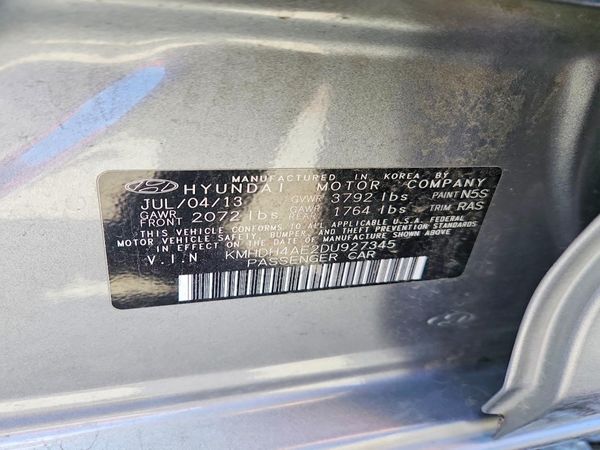 2013 HYUNDAI ELANTRA