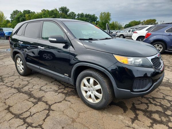 2013 KIA SORENTO Base / LX