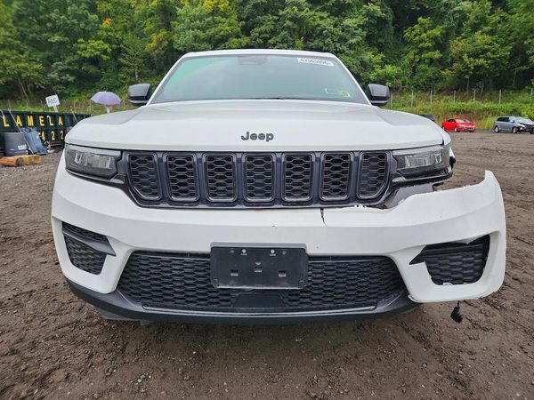2023 JEEP GRAND CHEROKEE