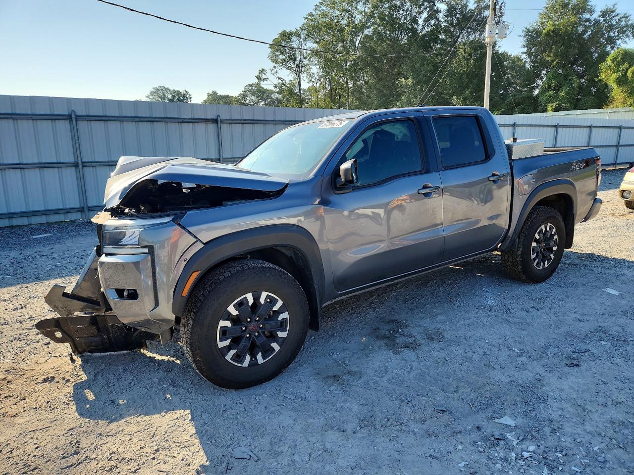 2024 NISSAN FRONTIER