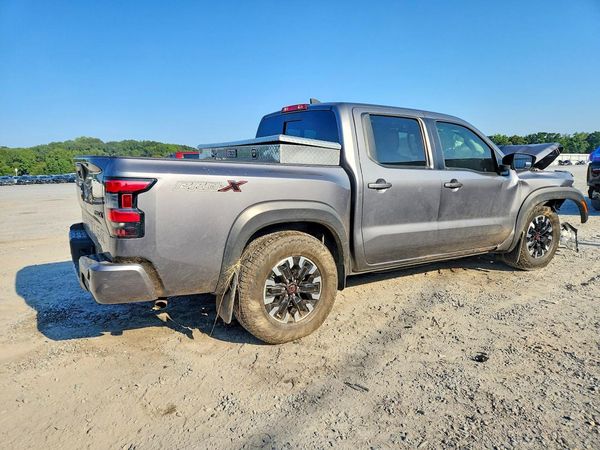 2024 NISSAN FRONTIER