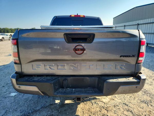 2024 NISSAN FRONTIER