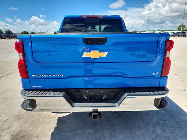 2025 CHEVROLET SILVERADO LT — DIRR