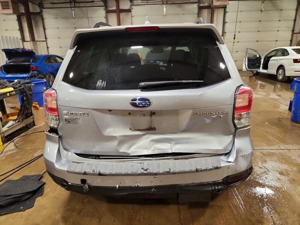 2018 SUBARU FORESTER Premium+CWP