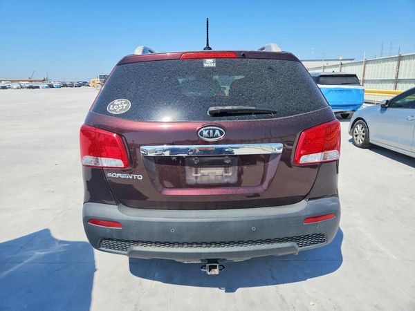 2013 KIA SORENTO Base / LX