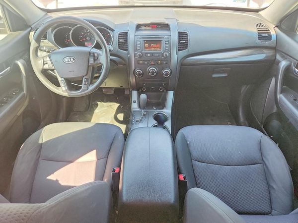 2013 KIA SORENTO Base / LX