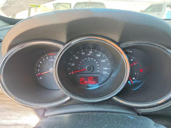 2013 KIA SORENTO Base / LX