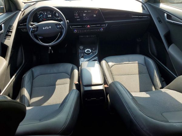 2023 KIA NIRO Wind