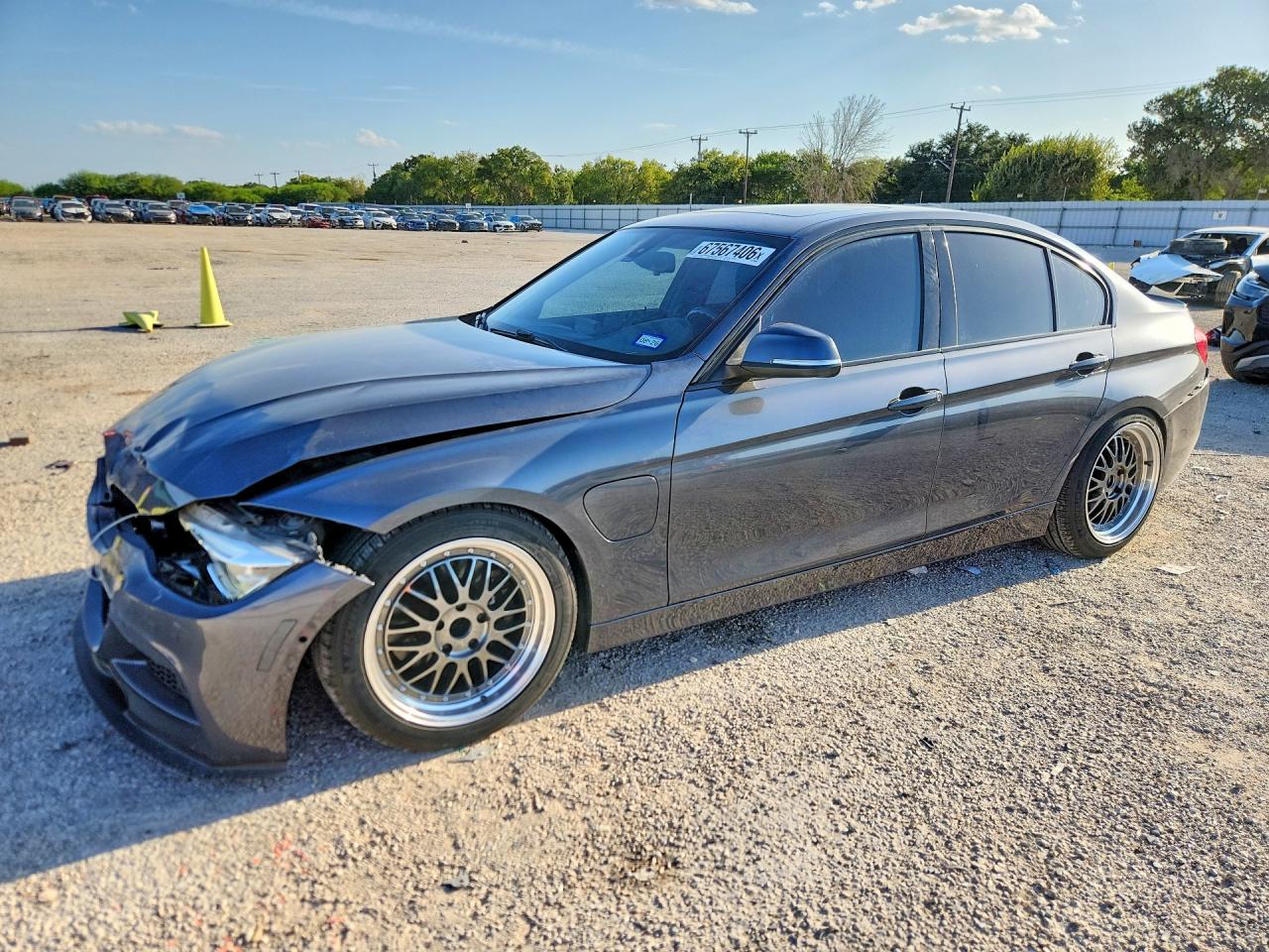 2018 BMW 330E