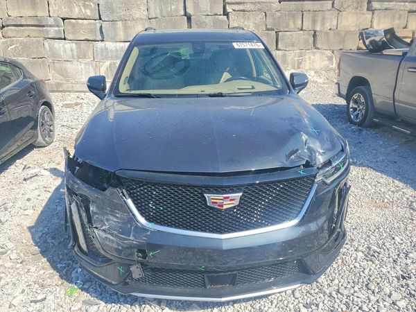 2022 CADILLAC XT6