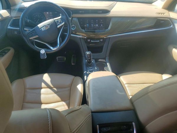 2022 CADILLAC XT6