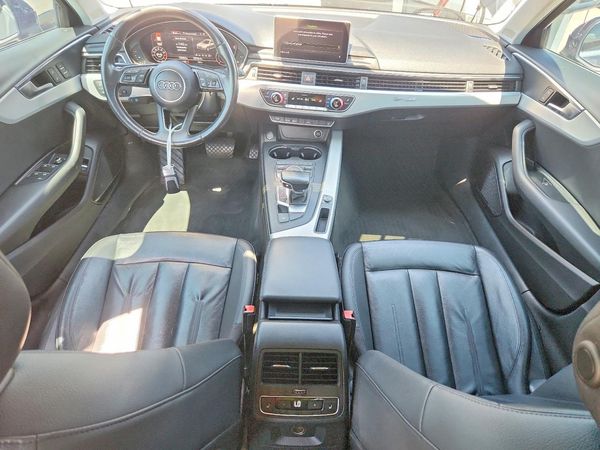 2017 AUDI A4 quattro Premium Plus