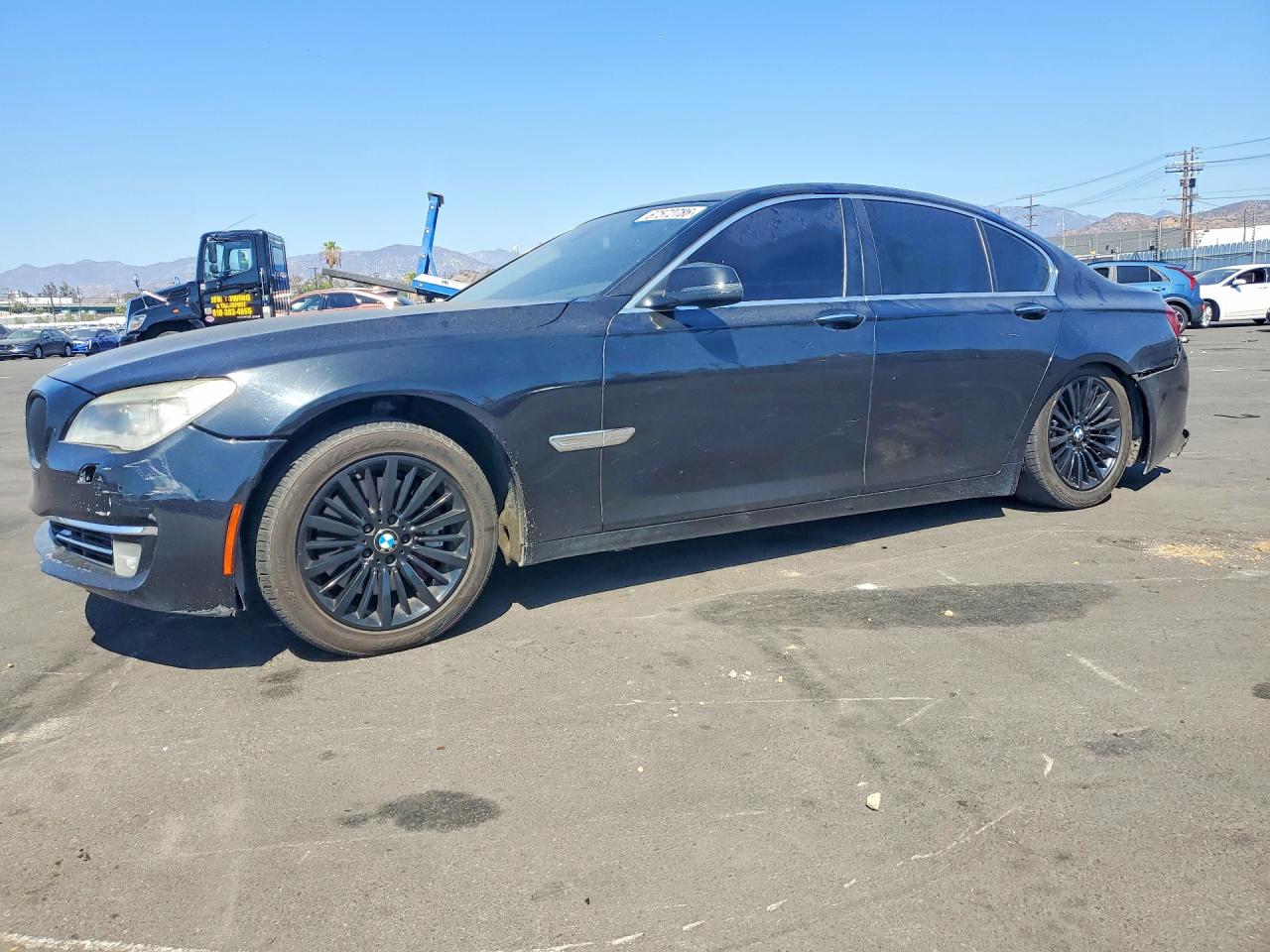 2013 BMW 740