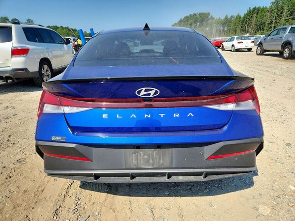 2025 HYUNDAI ELANTRA