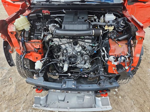 2026 NISSAN FRONTIER — Engine bay