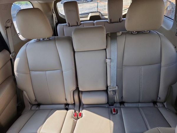 2020 NISSAN PATHFINDER SL