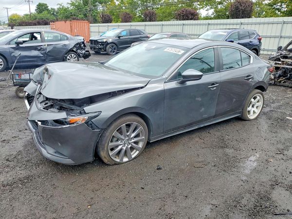 2022 MAZDA 3