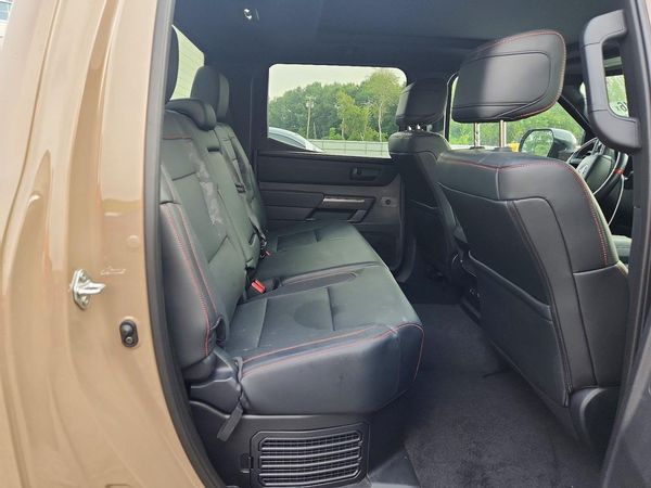 2025 TOYOTA TUNDRA