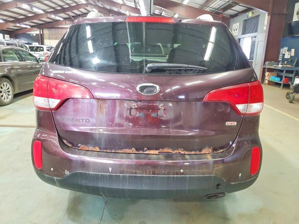 2014 KIA SORENTO Base/ LX
