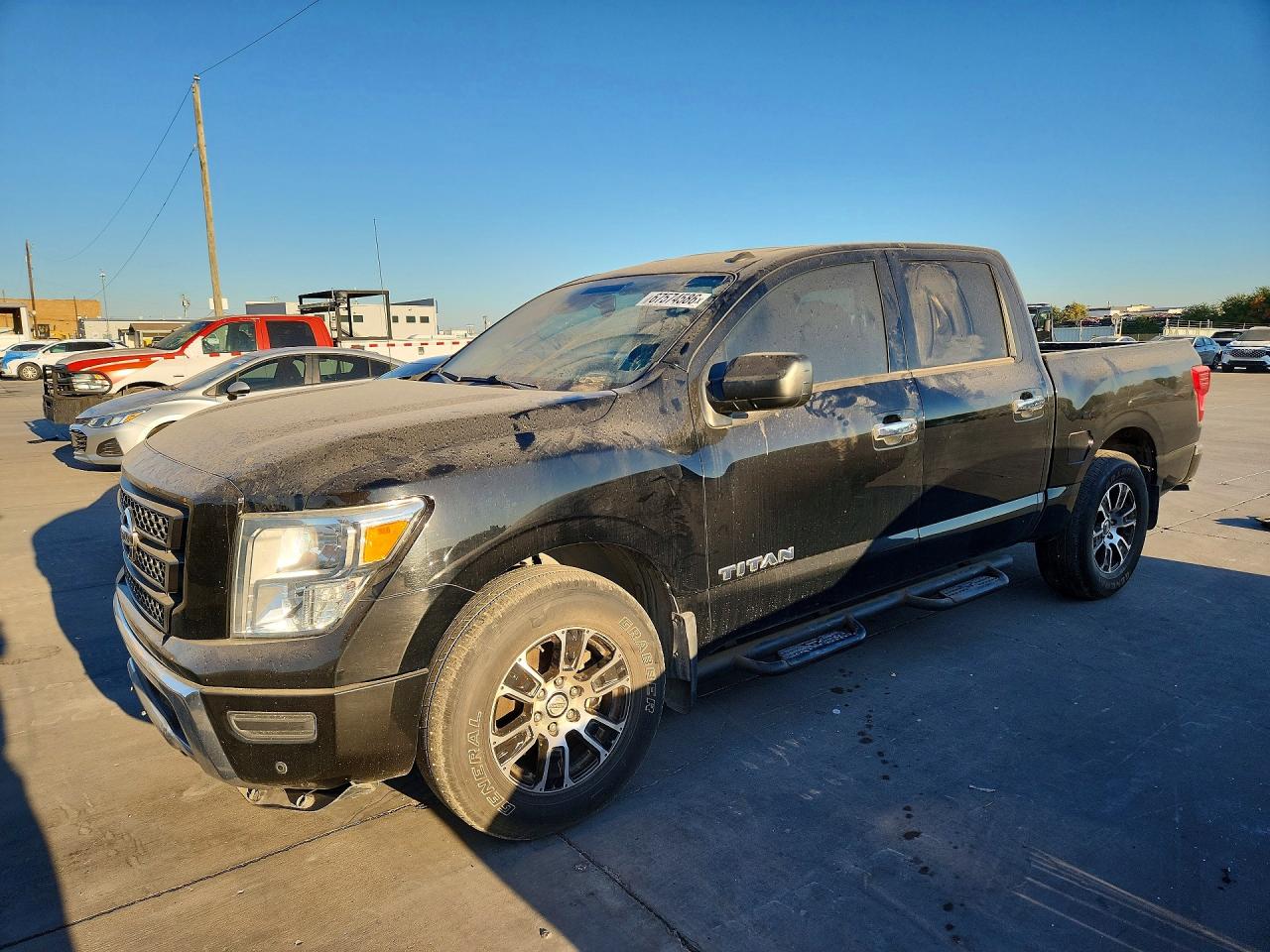 2021 NISSAN TITAN Crew Cab