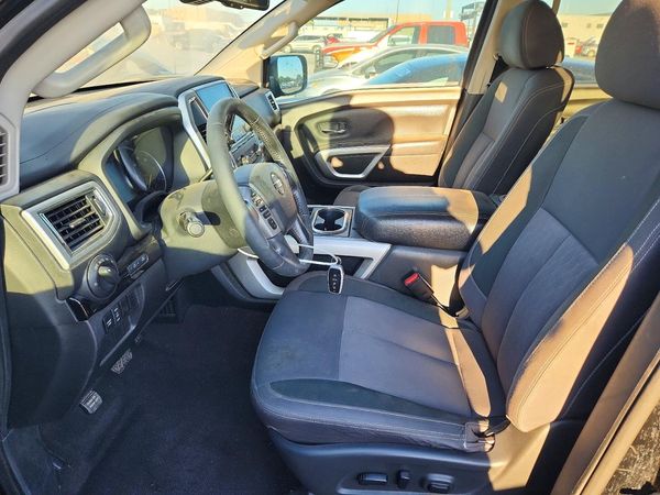 2021 NISSAN TITAN Crew Cab