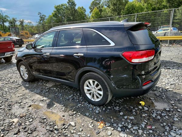 2016 KIA SORENTO L / LX