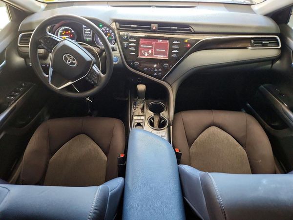 2018 TOYOTA CAMRY LE Hybrid