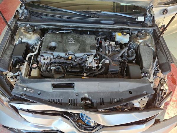 2018 TOYOTA CAMRY LE Hybrid