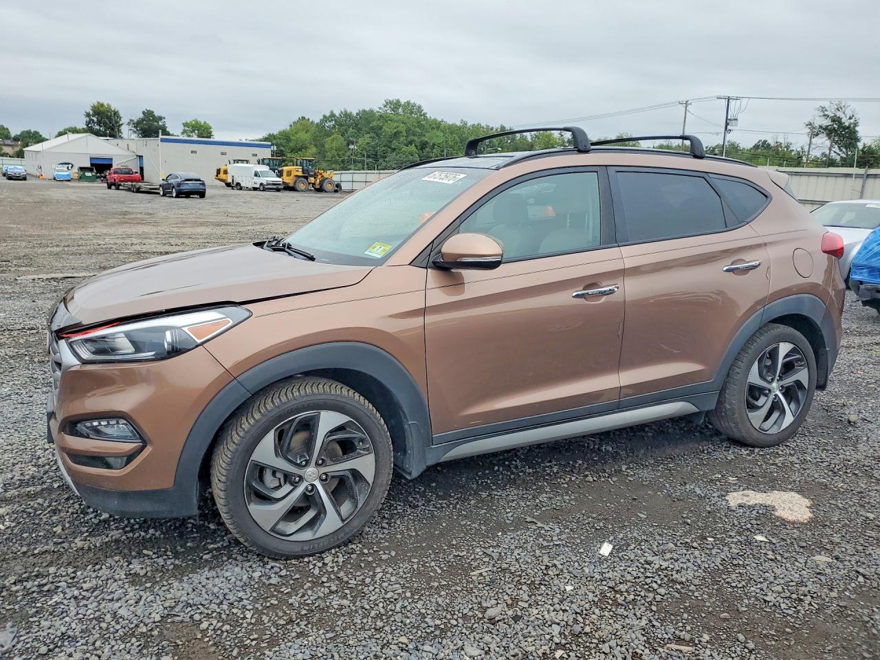 2017 HYUNDAI TUCSON