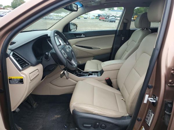 2017 HYUNDAI TUCSON