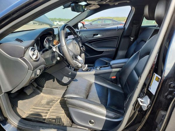 2016 MERCEDES-BENZ GLA GLA250-4M — DENT