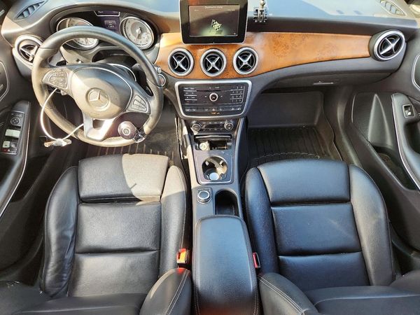 2016 MERCEDES-BENZ GLA GLA250-4M — CKPT