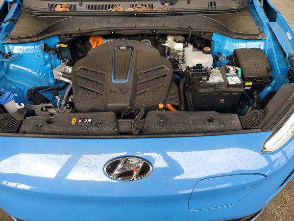 2022 HYUNDAI KONA