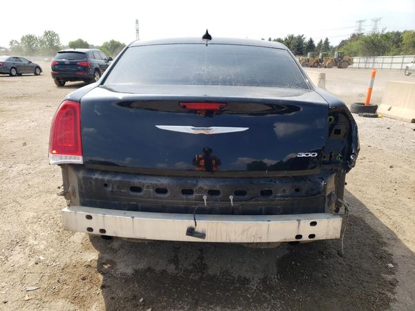 2016 CHRYSLER 300 Limited