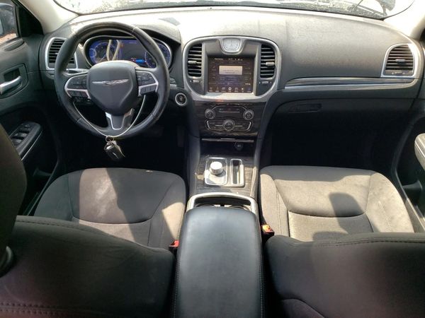 2016 CHRYSLER 300 Limited