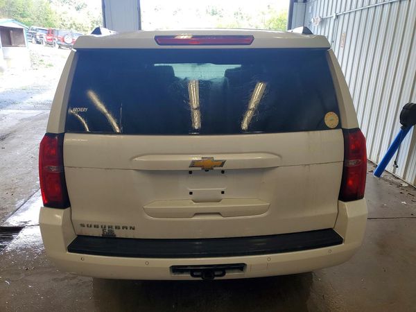 2017 CHEVROLET SUBURBAN LT