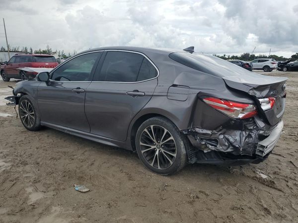 2020 TOYOTA CAMRY