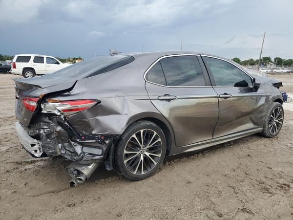 2020 TOYOTA CAMRY