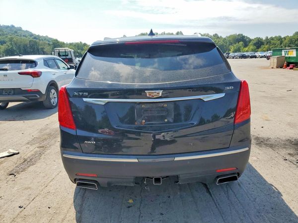 2018 CADILLAC XT5