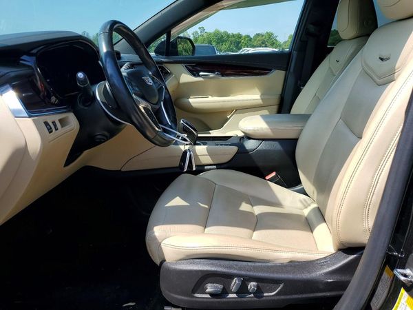 2018 CADILLAC XT5