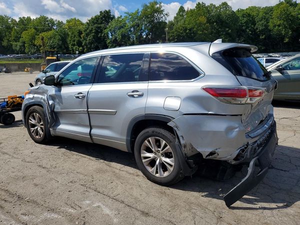2015 TOYOTA HIGHLANDER