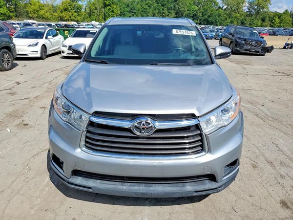 2015 TOYOTA HIGHLANDER
