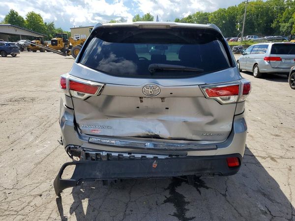 2015 TOYOTA HIGHLANDER