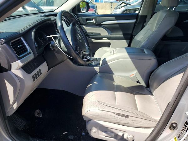 2015 TOYOTA HIGHLANDER