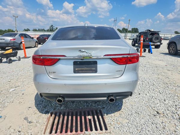 2017 JAGUAR XF
