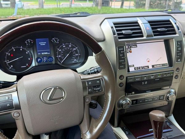 2019 LEXUS GX 460 Base