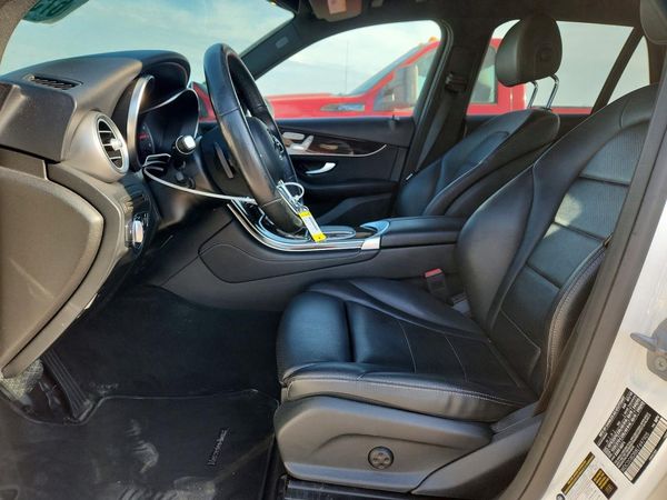 2020 MERCEDES-BENZ GLC GLC300 — DENT