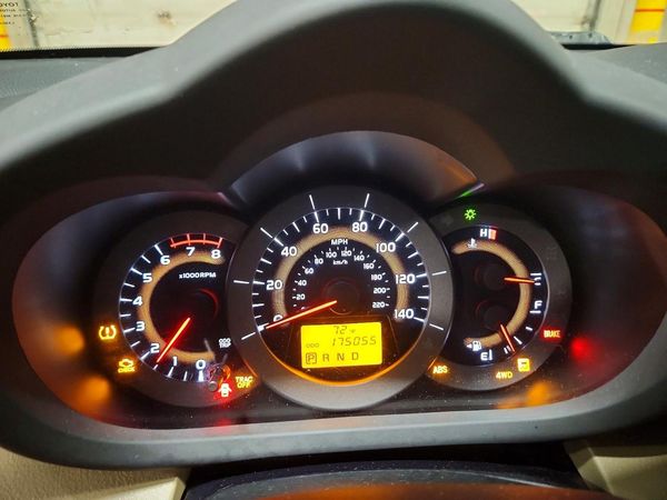 2012 TOYOTA RAV4 Standard