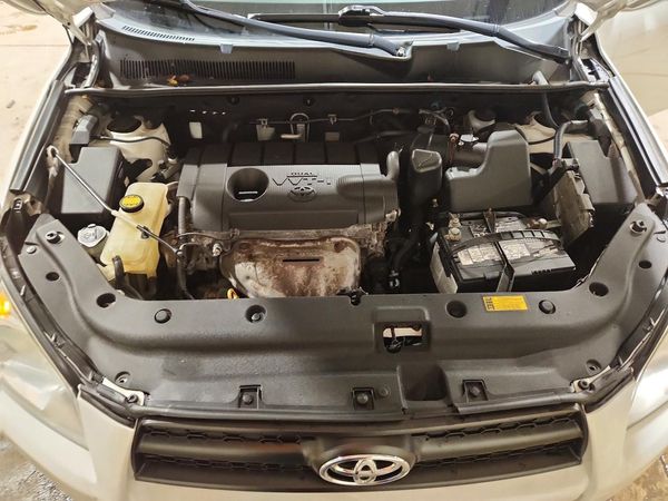 2012 TOYOTA RAV4 Standard